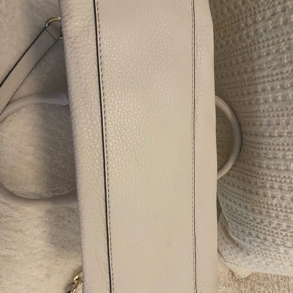 Michael Kors Medium Hamilton Tote-Vanilla - Picture 3 of 9